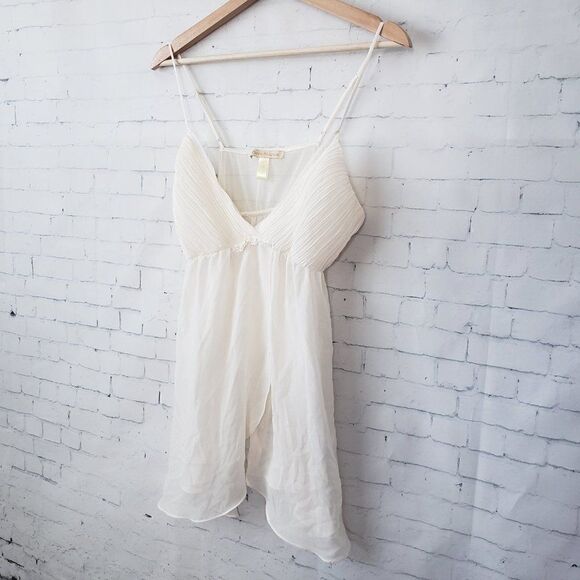 Flora Nikrooz Chiffon Nightie Lingerie Ivory Off White Size M Micro Pleats - Picture 2 of 7